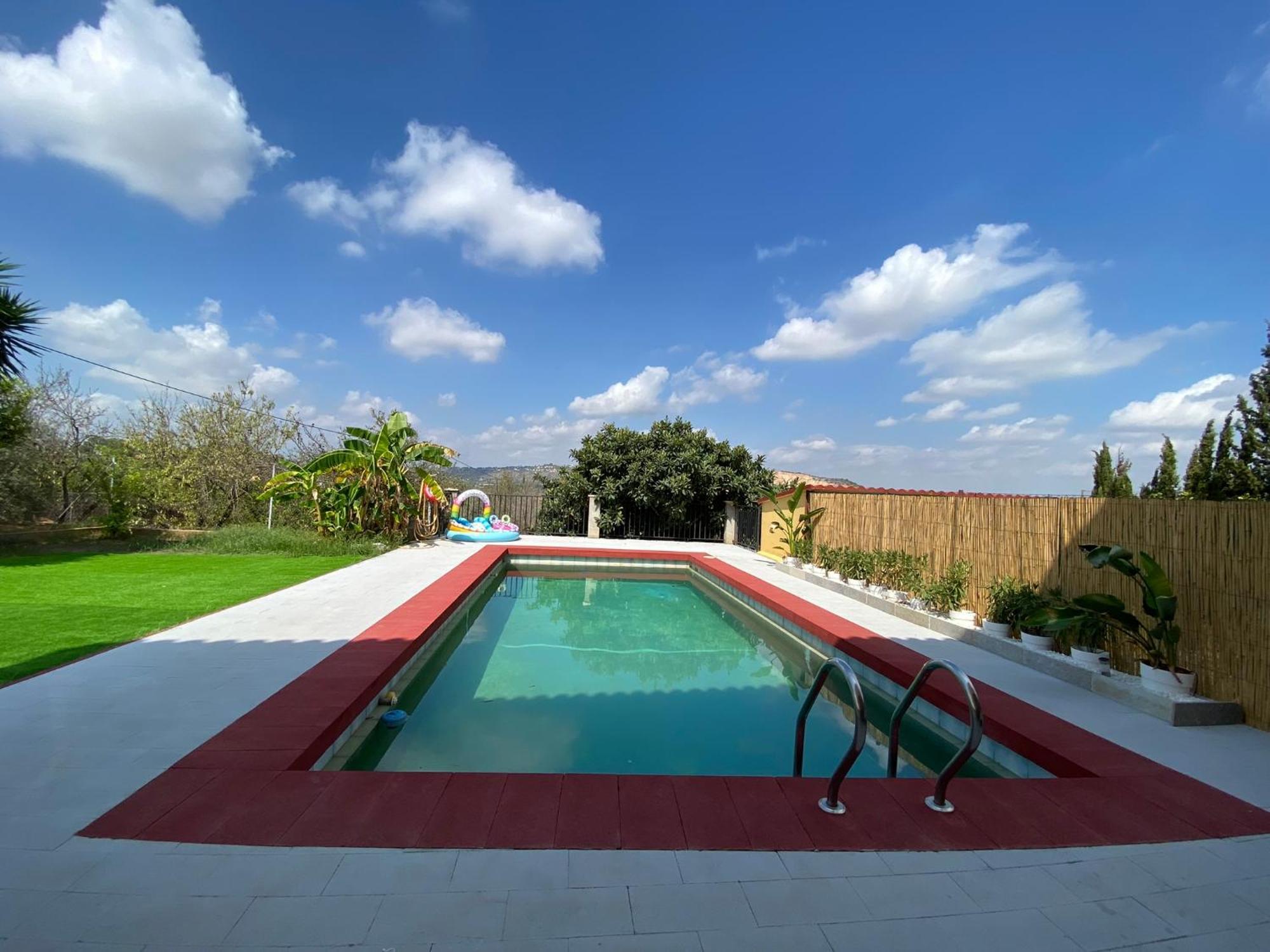 Guesthouse In Torrent Exterior foto
