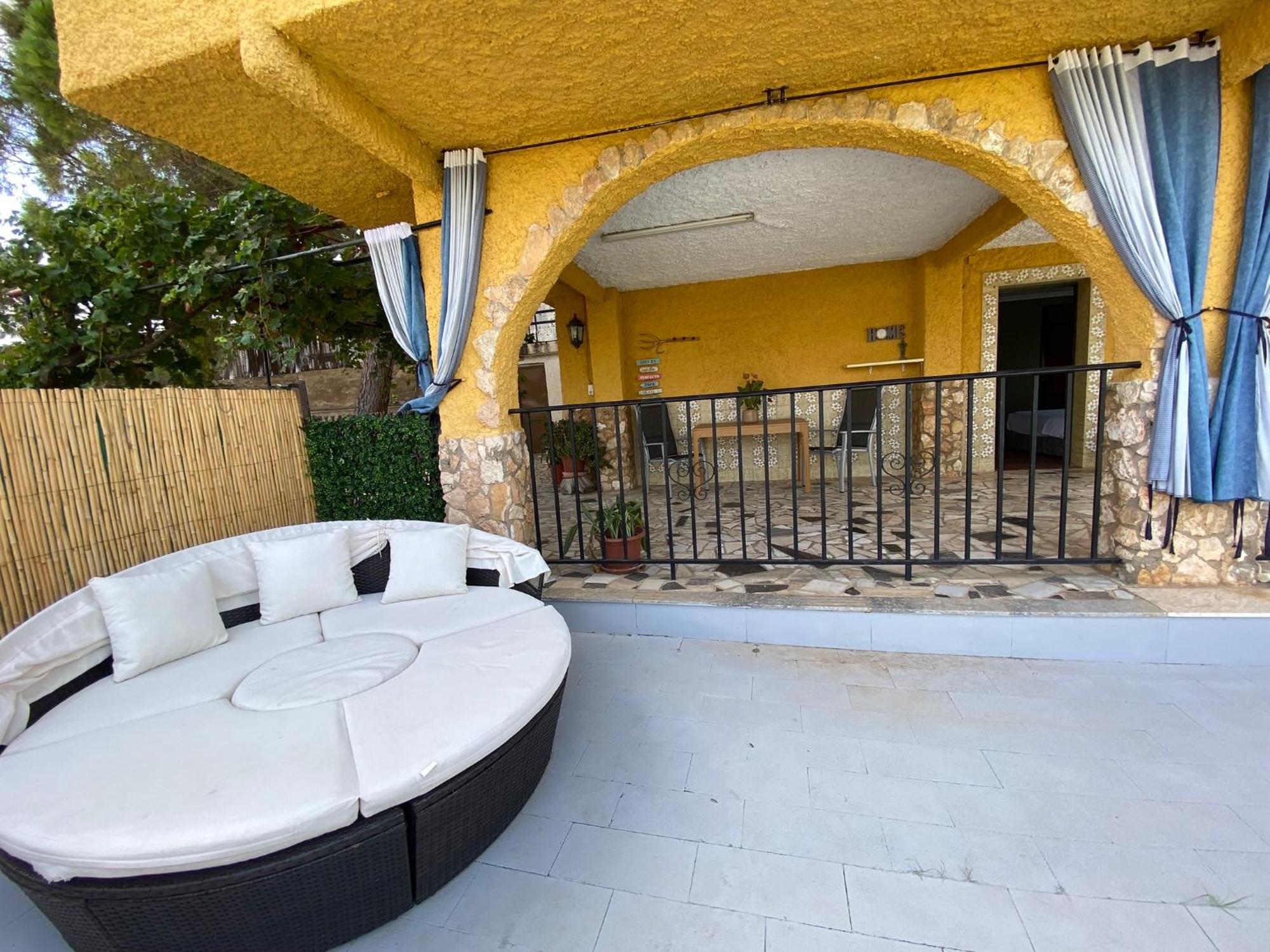 Guesthouse In Torrent Exterior foto